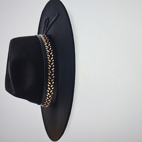 Melrose and Market Accessories - NWT Melrose & Market Studded Western Panama Hat w Gold Accents in Black